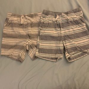 🌵 2/$10 Bundle of 3T striped jumping beans shorts